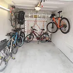 Elegantes Haus, Bikes, Ruhig, Garten, Seenaehe, Ab 6 Jahre Nyaraló *
