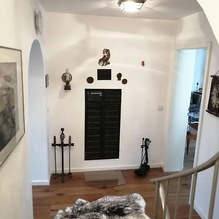 בית נופש Elegant-terraced-house-with-bikes-near-the-lake-children-at-least-6-a-old