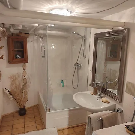 Hébergement de vacances Elegantes Haus, Bikes, Ruhig, Garten, Seenaehe, Ab 6 Jahre Starnberg