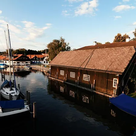 Elegantes Haus, Bikes, Ruhig, Garten, Seenaehe, Ab 6 Jahre Starnberg