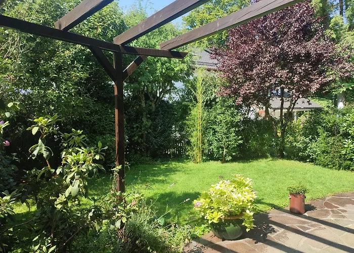 Elegantes Haus, Bikes, Ruhig, Garten, Seenaehe, Ab 6 Jahre 度假居