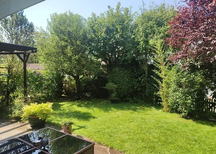 Elegantes Haus, Bikes, Ruhig, Garten, Seenaehe, Ab 6 Jahre 度假居