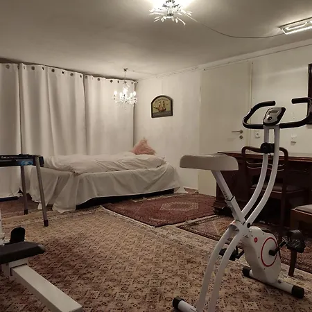 Holiday home Elegant-terraced-house-with-bikes-near-the-lake-children-at-least-6-a-old *