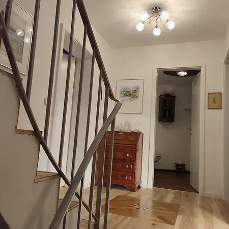 Elegantes Reihenhaus, 700 M Vom See, Zentral, Neu, Ruhig, Grün, Mindestens 6 A Alt * Starnberg
